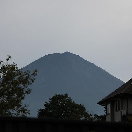 Hotel Yagisakien Fujikawaguchiko Esterno foto