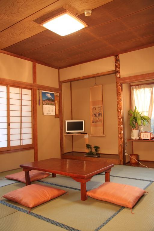 Hotel Yagisakien Fujikawaguchiko Esterno foto